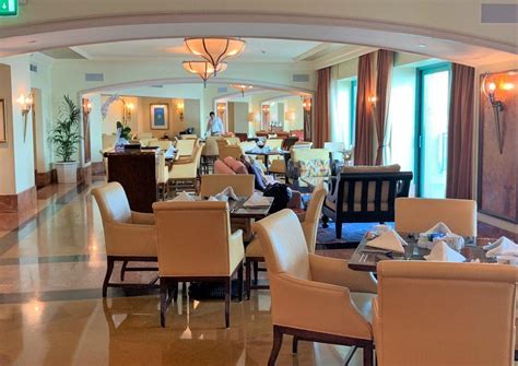 The Atlantis, The Palm Executive Club Lounge .